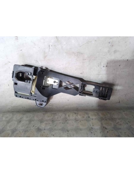 SOPORTE MANETA EXTERIOR DELANTERA DERECHA RENAULT MEGANE IV SPORT TOURER - 216936