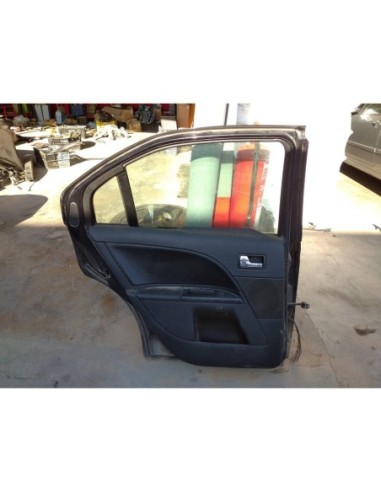 PUERTA TRASERA IZQUIERDA FORD MONDEO BERLINA...