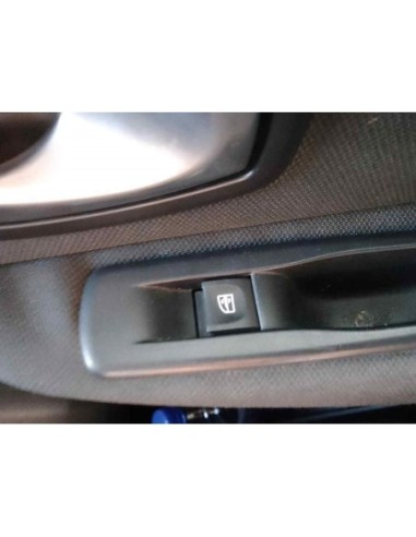MANDO ELEVALUNAS TRASERO DERECHO RENAULT SCENIC...