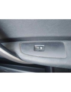 MANDO ELEVALUNAS DELANTERO DERECHO BMW SERIE 1 BERLINA...