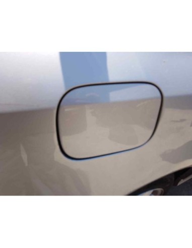 TAPA EXTERIOR COMBUSTIBLE MERCEDES-BENZ CLK (BM...