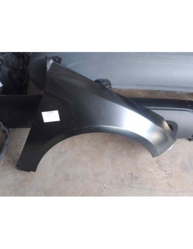 ALETA DELANTERA DERECHA FORD FOCUS BERLINA...