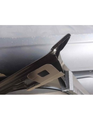 ALETA DELANTERA DERECHA FORD FOCUS BERLINA...