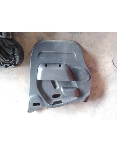GUARNECIDO PUERTA DELANTERA DERECHA RENAULT MASTER III CAMIÓN/CHASIS - 234859
