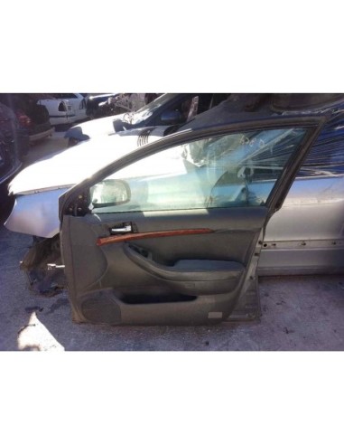 PUERTA DELANTERA DERECHA TOYOTA AVENSIS BERLINA...