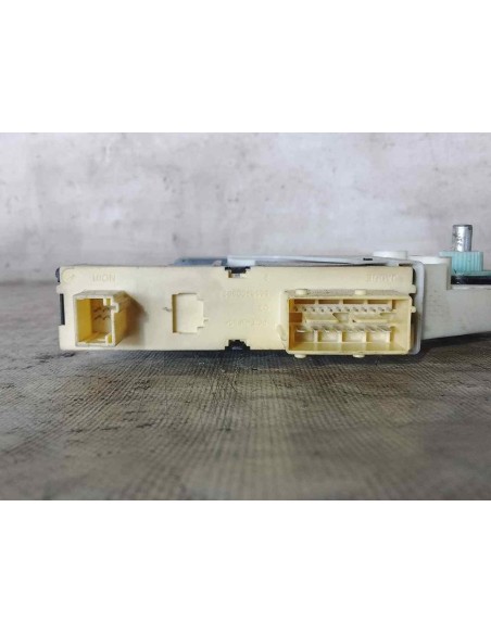 MOTOR ELEVALUNAS DELANTERO DERECHO PEUGEOT 307 BREAK/ SW (S2) - 200195