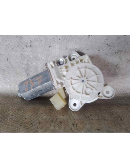 MOTOR ELEVALUNAS DELANTERO DERECHO MERCEDES-BENZ CLASE E (BM 211) BERLINA - 239537