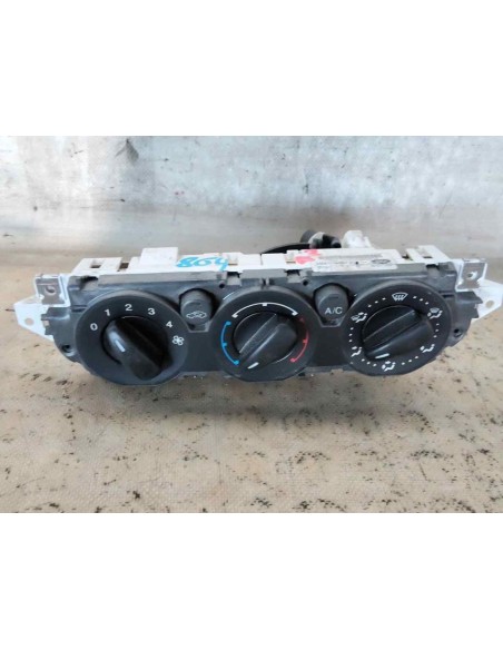 MANDO CALEFACCION / AIRE ACONDICIONADO FORD FOCUS BERLINA (CAP) - 233513