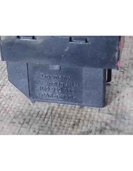 MANDO ELEVALUNAS TRASERO DERECHO SEAT LEON (1M1) - 210103