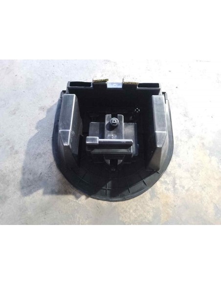 SOPORTE RUEDA REPUESTO FIAT III PUNTO (199) - 220677