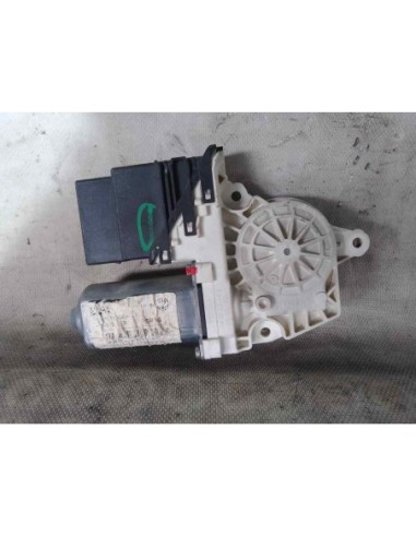 MOTOR ELEVALUNAS TRASERO DERECHO VOLKSWAGEN...