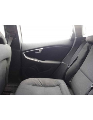 GUARNECIDO PUERTA TRASERA DERECHA VOLVO V40 -...
