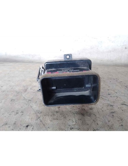 AIREADOR CENTRAL DERECHO NISSAN ALMERA (N16/E) - 176104