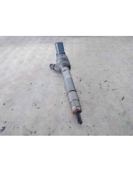 INYECTOR BMW SERIE 1 BERLINA (E81/E87) - 136569