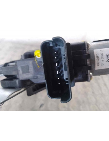 ELEVALUNAS DELANTERO DERECHO RENAULT MEGANE IV BERLINA 5P - 158113