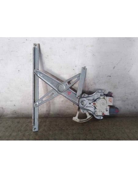 ELEVALUNAS DELANTERO DERECHO TOYOTA AVENSIS BERLINA (T25) - 200350