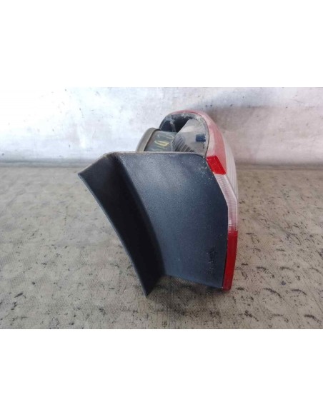PILOTO TRASERO DERECHO RENAULT LAGUNA II (BG0) - 195438