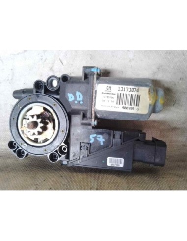MOTOR ELEVALUNAS DELANTERO DERECHO OPEL CORSA C...
