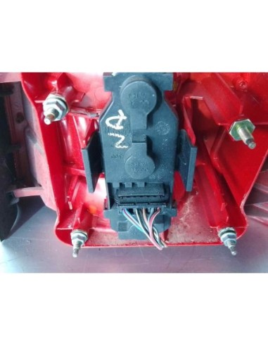 PILOTO TRASERO IZQUIERDO AUDI A6 AVANT (4B5) -...