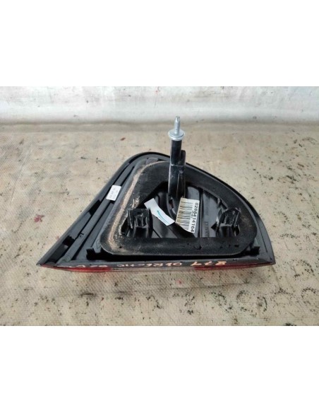 PILOTO TRASERO DERECHO INTERIOR RENAULT CAPTUR I - 236704