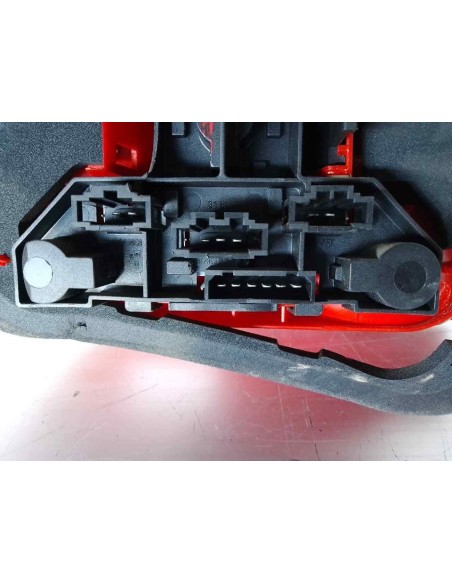 PILOTO TRASERO DERECHO VOLKSWAGEN GOLF IV BERLINA (1J1)(10 1997) - 257189