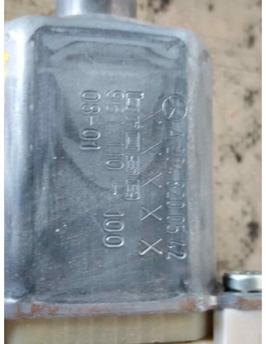 MOTOR ELEVALUNAS TRASERO DERECHO MERCEDES-BENZ...