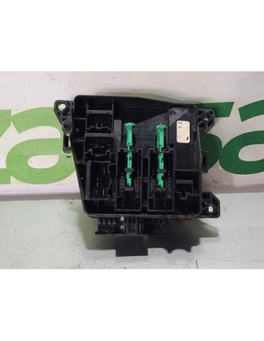 CAJA RELES / FUSIBLES MAZDA 323 F/S BERLINA...