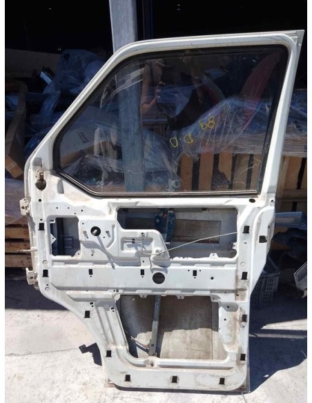 PUERTA DELANTERA DERECHA VOLKSWAGEN T4 TRANSPORTER CAMIÓN/DOBLE CABINA - 99236