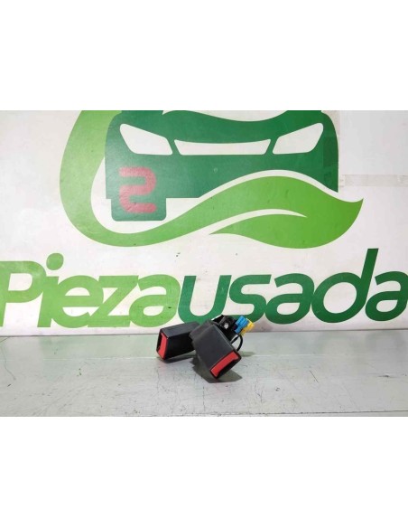 ENGANCHE CINTURON TRASERO CENTRAL MERCEDES-BENZ CLASE A (BM 176) - 246639