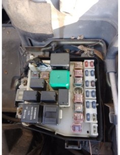 CAJA RELES / FUSIBLES MAZDA 323 F/S BERLINA (BJ) - 266178