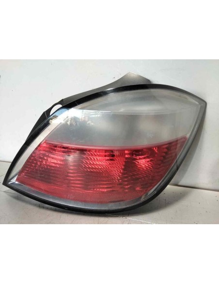 PILOTO TRASERO DERECHO OPEL ASTRA H BERLINA - 243638