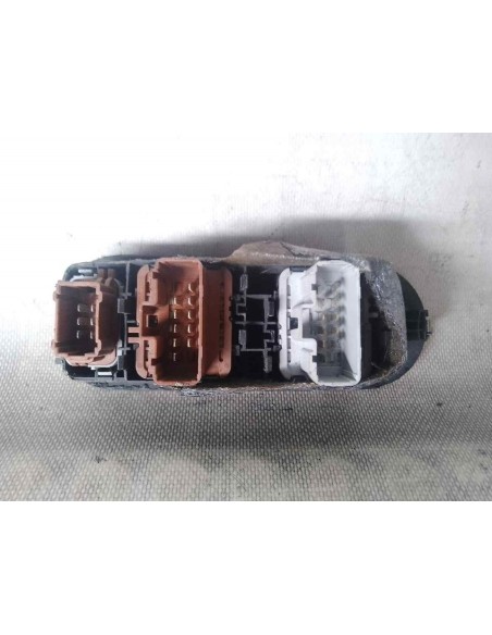 MANDO ELEVALUNAS DELANTERO IZQUIERDO RENAULT MEGANE II BERLINA 5P - 266853