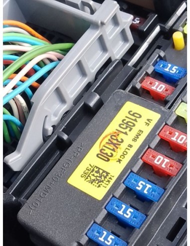CAJA RELES / FUSIBLES KIA CEED (JD) - 266971