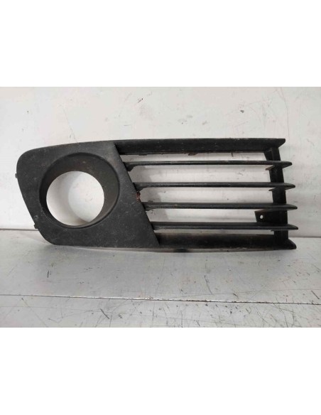 REJILLA PARAGOLPES DERECHA SEAT CORDOBA BERLINA (6L2) - 262287