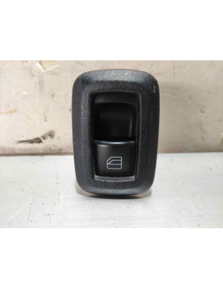 MANDO ELEVALUNAS TRASERO DERECHO MERCEDES-BENZ CLASE B (BM 245) - 267570