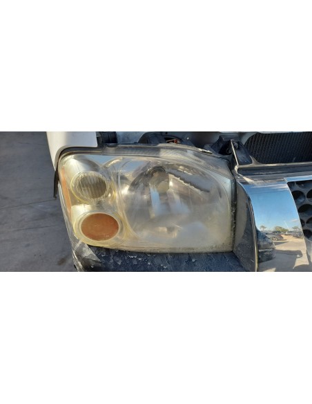 FARO DERECHO NISSAN PICKUP (D22) - 267702