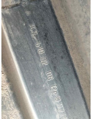 FALDON LATERAL MERCEDES-BENZ CLASE B (BM 245) -...