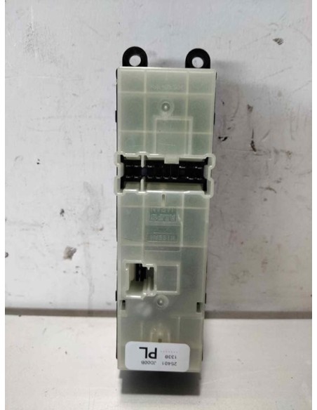 MANDO ELEVALUNAS DELANTERO IZQUIERDO NISSAN QASHQAI (J10) - 263333