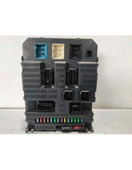 CAJA RELES / FUSIBLES PEUGEOT 308 - 117754