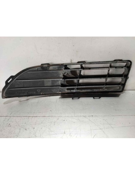 REJILLA PARAGOLPES DERECHA VOLKSWAGEN POLO IV (9N3) - 268764