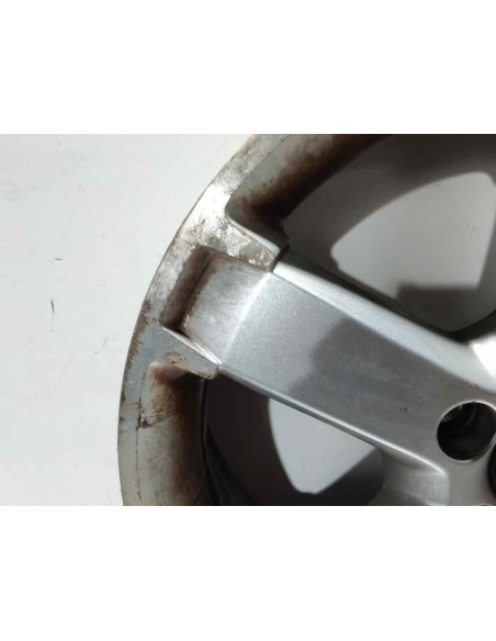 LLANTA FORD FOCUS BERLINA (CAP) - 268891