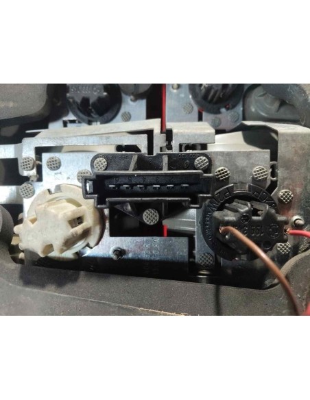 PILOTO TRASERO DERECHO MERCEDES-BENZ CLASE ML (BM 164) - 269084
