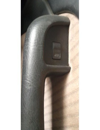 MANDO ELEVALUNAS DELANTERO DERECHO AUDI 100...