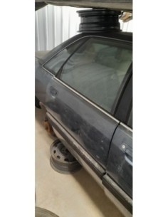 PUERTA TRASERA DERECHA AUDI 100 BERLINA (443) - 269626