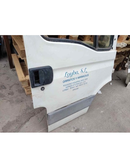 PUERTA DELANTERA DERECHA IVECO DAILY CAMIÓN/VOLQUETE - 269761