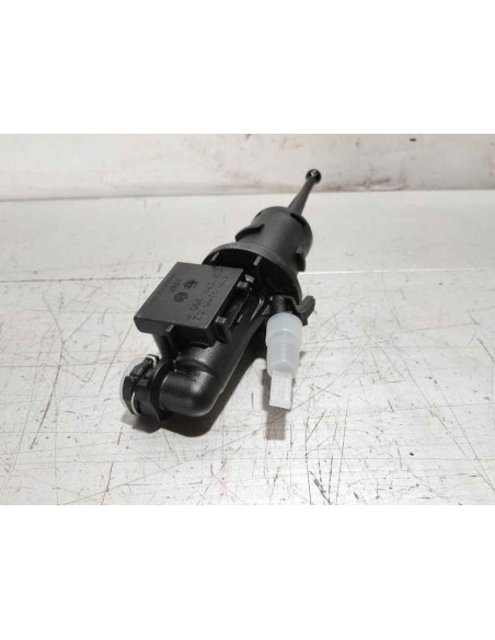 BOMBA EMBRAGUE VOLKSWAGEN PASSAT BERLINA (3C2) - 270138