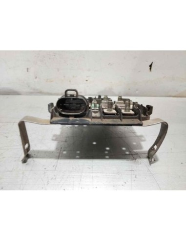 CAJA RELES / FUSIBLES RENAULT MASTER III...