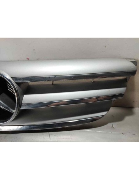REJILLA DELANTERA MERCEDES-BENZ CLASE B (BM 245) - 270252