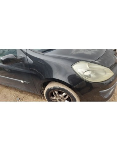ALETA DELANTERA DERECHA RENAULT CLIO III - 270600