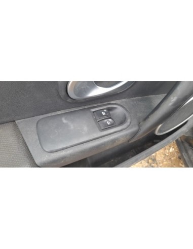 MANDO ELEVALUNAS DELANTERO IZQUIERDO RENAULT...